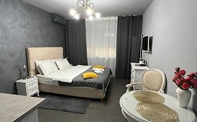 Kenzia Prive